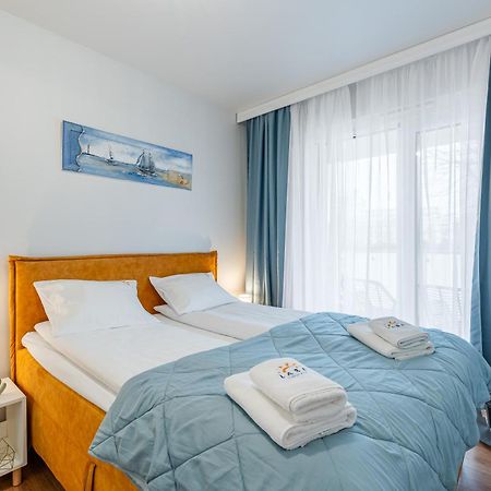 Laba Kolobrzeg Apartamenty Kollataja Z Parkingiem Extérieur photo