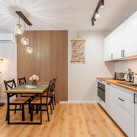 Laba Kolobrzeg Apartamenty Kollataja Z Parkingiem Extérieur photo