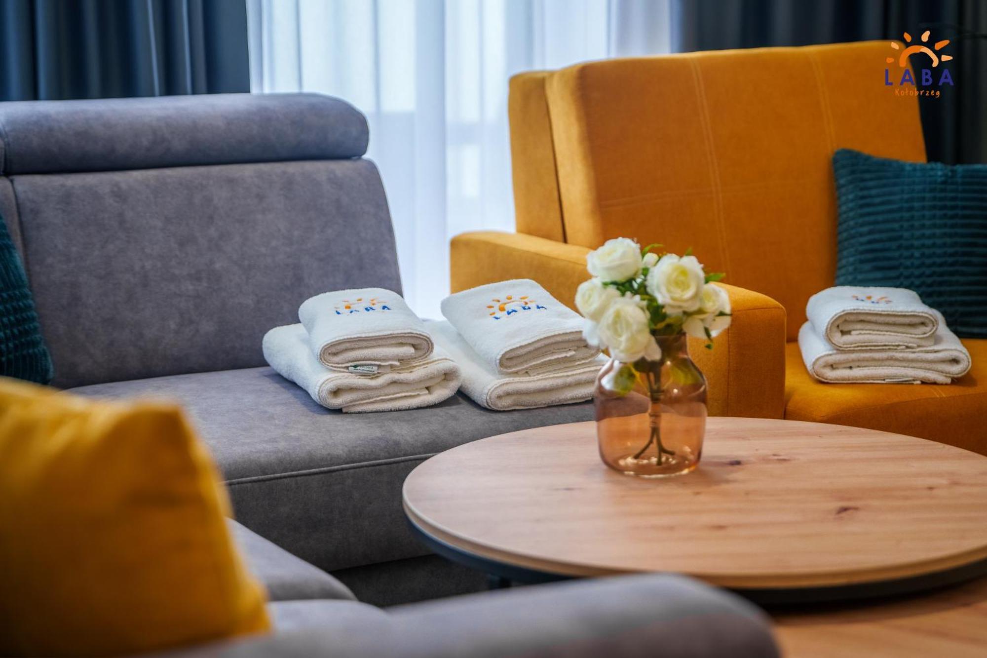 Laba Kolobrzeg Apartamenty Kollataja Z Parkingiem Extérieur photo