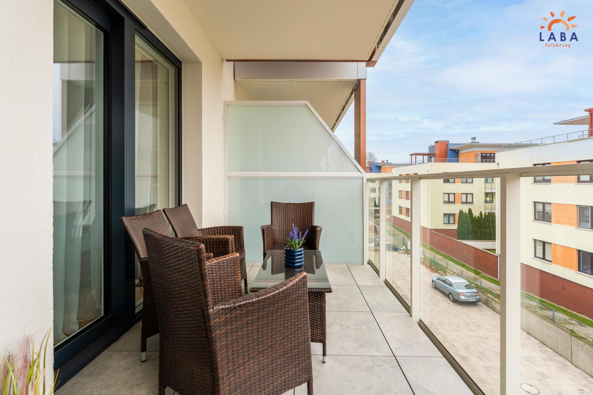 Laba Kolobrzeg Apartamenty Kollataja Z Parkingiem Extérieur photo